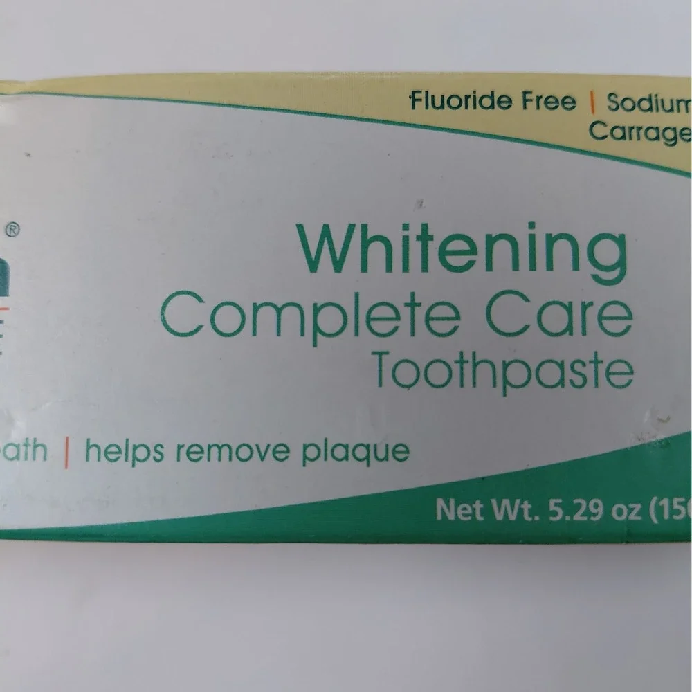 Himalaya Botanique Whitening Complete Care SLS Free Toothpaste Simply Mint